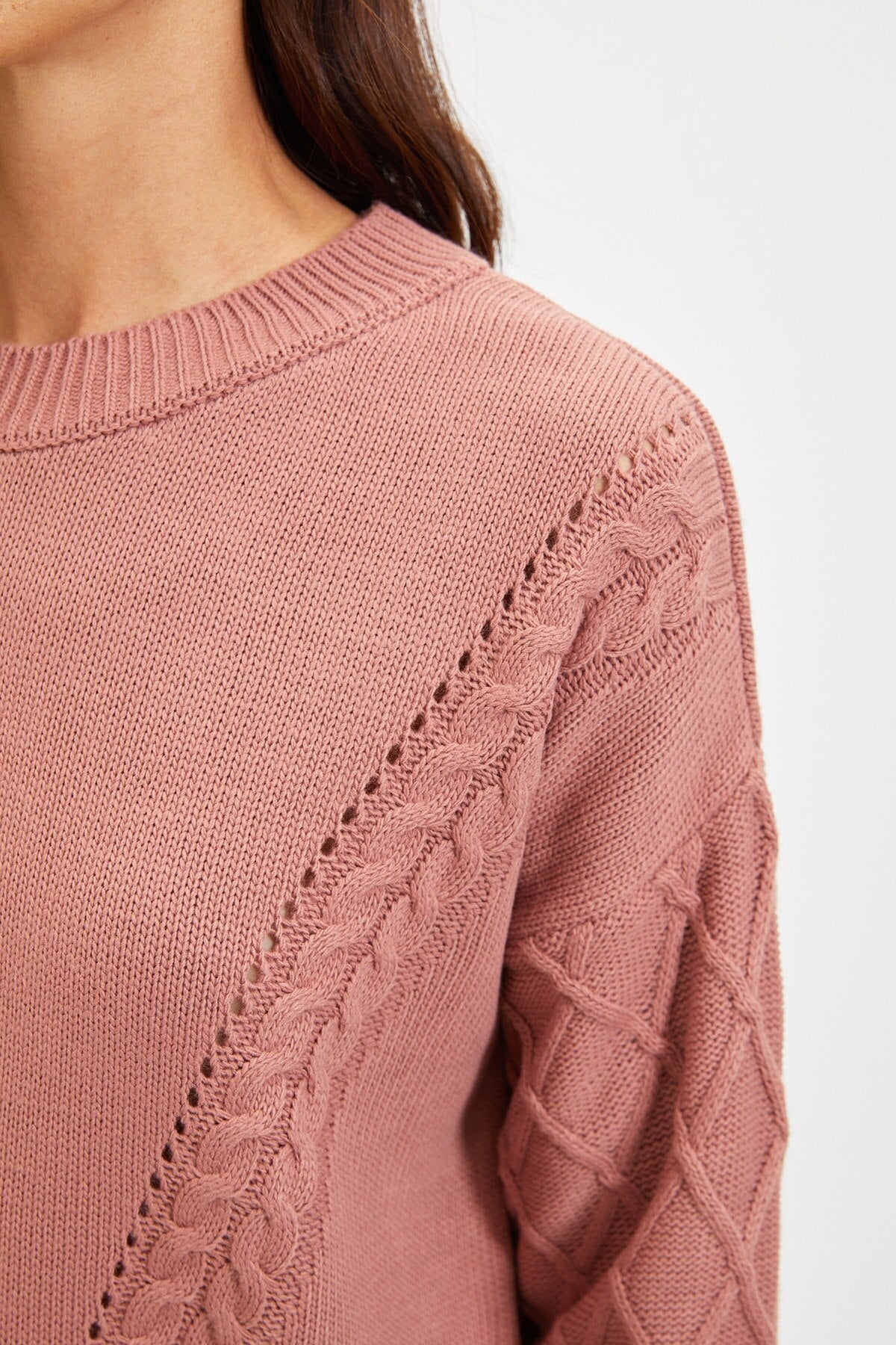 Round Neck Woven Knitted Sweater in Cream, Rose and Mint - Satin & Sox